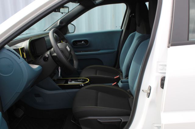 Fahrzeugabbildung Fiat Grande Panda 1.2 Turbo 74 kW Icon LED,PDC,SpurH
