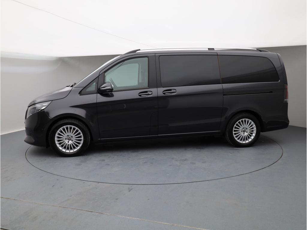 Mercedes-Benz V 220