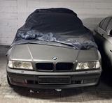 BMW 728i Auto 728i mit Foliierung  - graue BMW 728