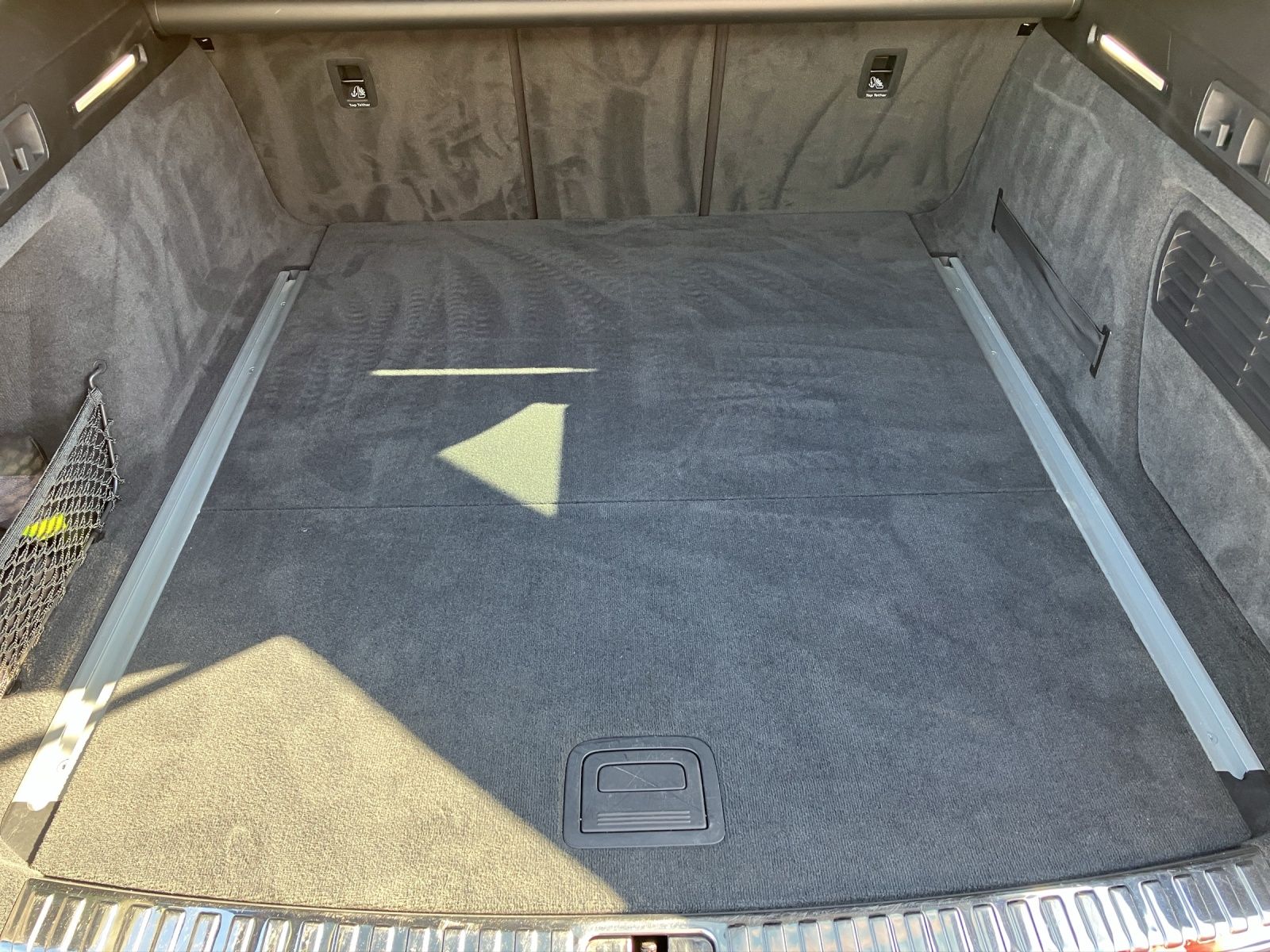 Fahrzeugabbildung Audi A6 Avant 50 TDI sport quattro Matrix AVC ACC SH