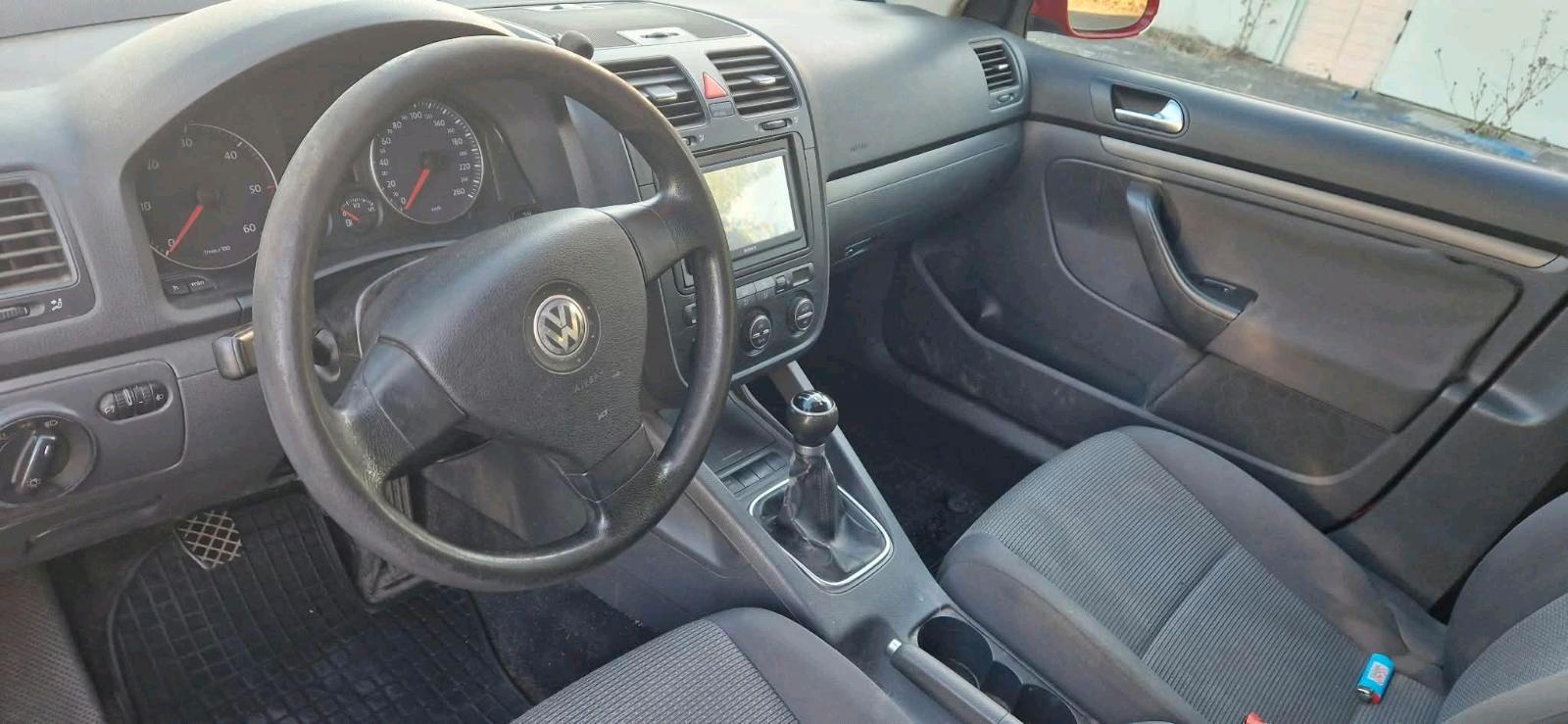 Volkswagen Golf 2007 — двигун 105 HP (77kW)
