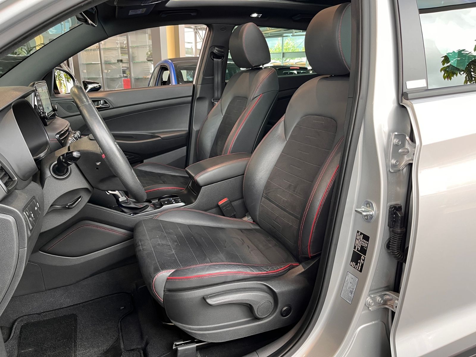 Fahrzeugabbildung Hyundai TUCSON N Line 2WD PANO LED NAVI ALU