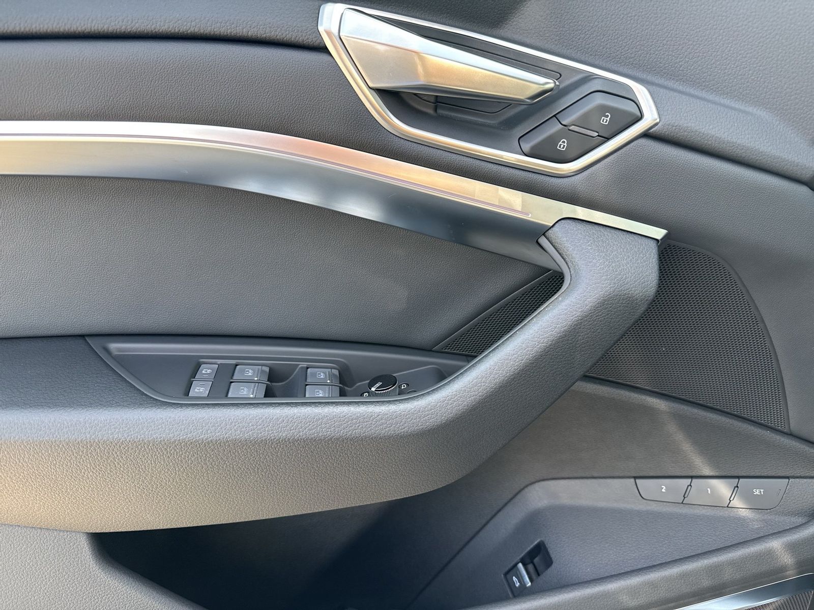 Audi Q8 e-tron - Bild 17