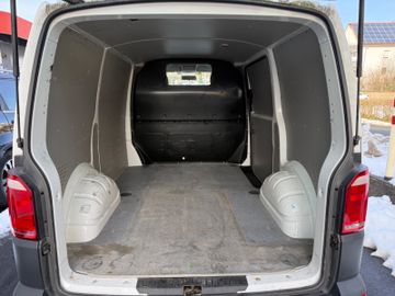 Volkswagen T6 Transporter - 5