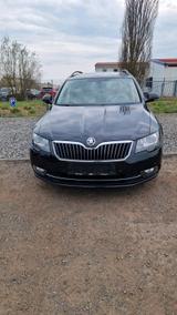 Skoda Superb 2.0 TDI 44 Vollausgestattet - Skoda Octavia: Super
