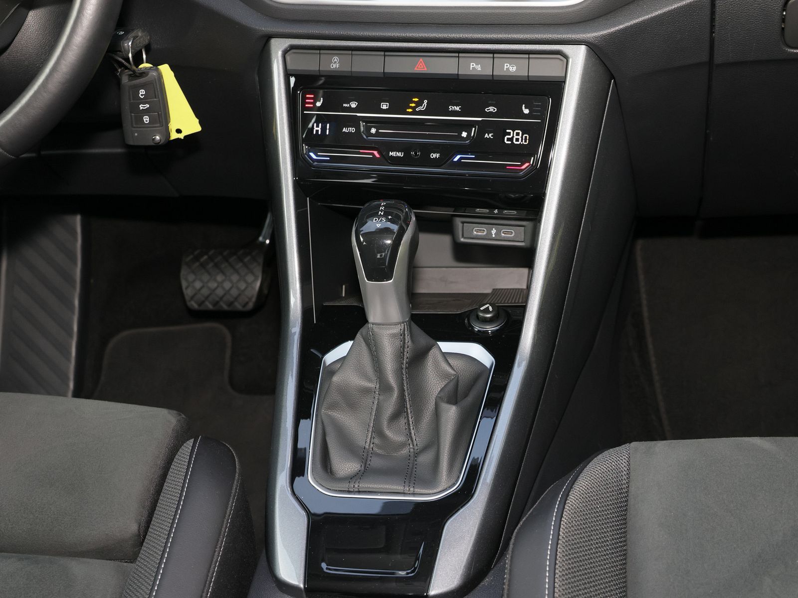 Volkswagen T-Roc - Bild 14