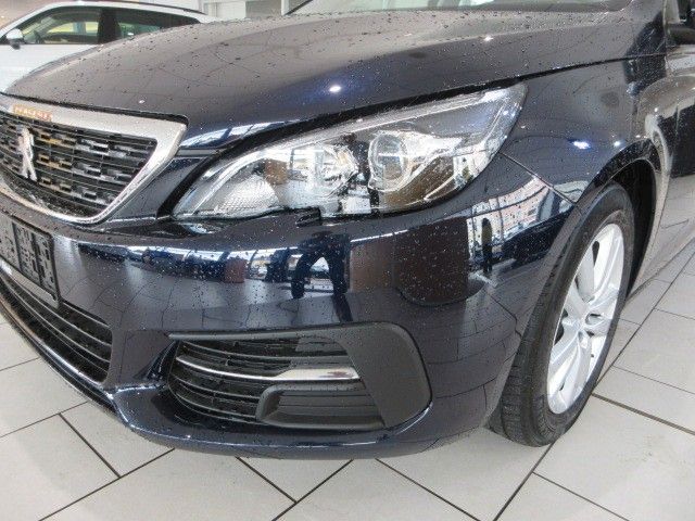 Fahrzeugabbildung Peugeot 308 Active 1.2T NAVI/LED/PDC/ALU/TEMPOMAT