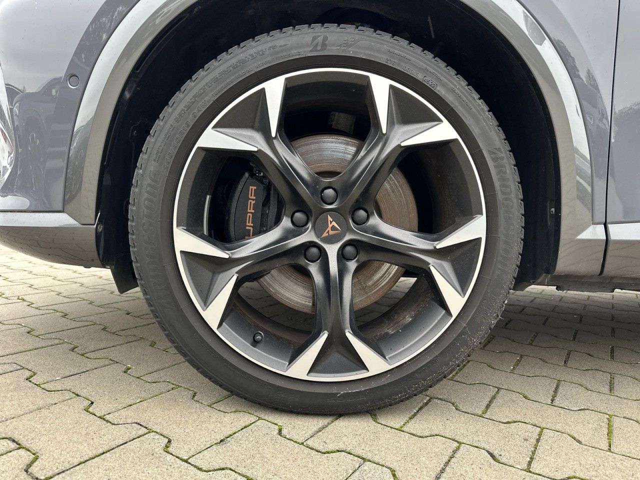 Fahrzeugabbildung CUPRA Formentor VZ 2.0 TSI 245 PS DSG