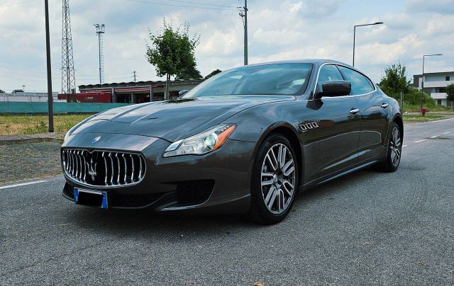 Maserati Quattroporte v6