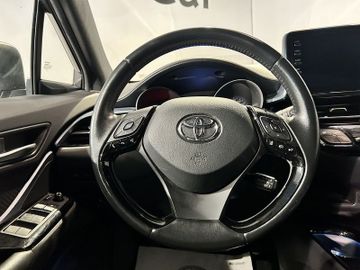 Toyota C-HR - 10