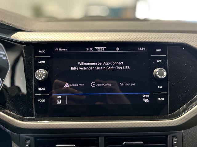 T-Cross Active EU6d 1.0 TSI ACTIVE Navi Kurvenli