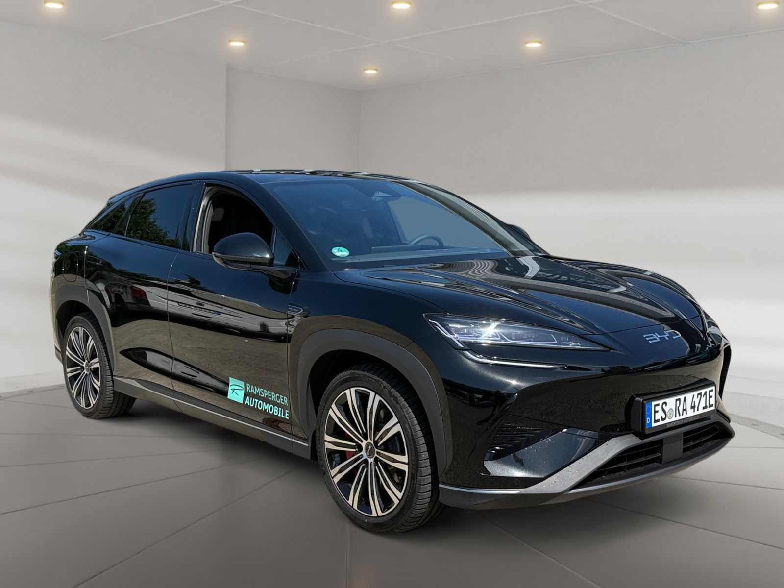 BYD SEALION 7