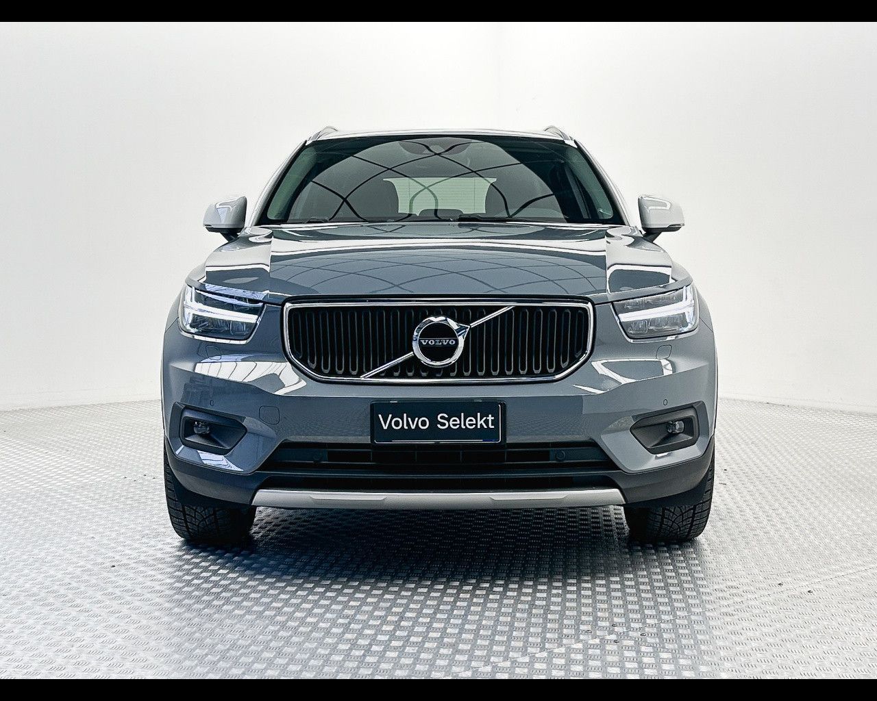 Volvo VOLVO XC40 B4 AWD Geartronic Momentum Pro imagem 2