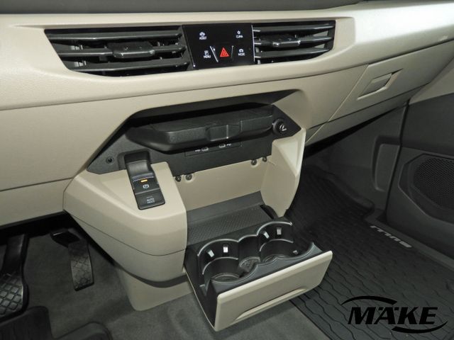 T7 Multivan 1.4 eHybrid DSG Navi DCC PDC GRA ALU