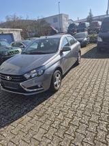 Lada LADA Vesta 1.6 Benzin  106 PS  Sehr gute... - Lada Vesta von privat