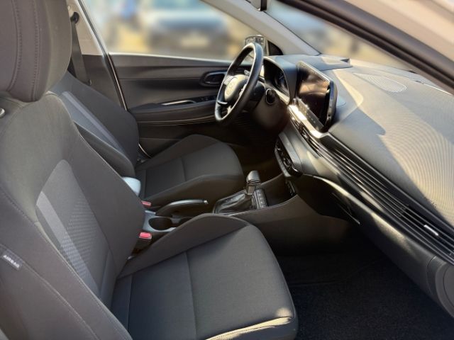 Fahrzeugabbildung Hyundai i20 1.0 T-Gdi 48V DCT Prime +KLIMA+NAVI+RFK+PDC+