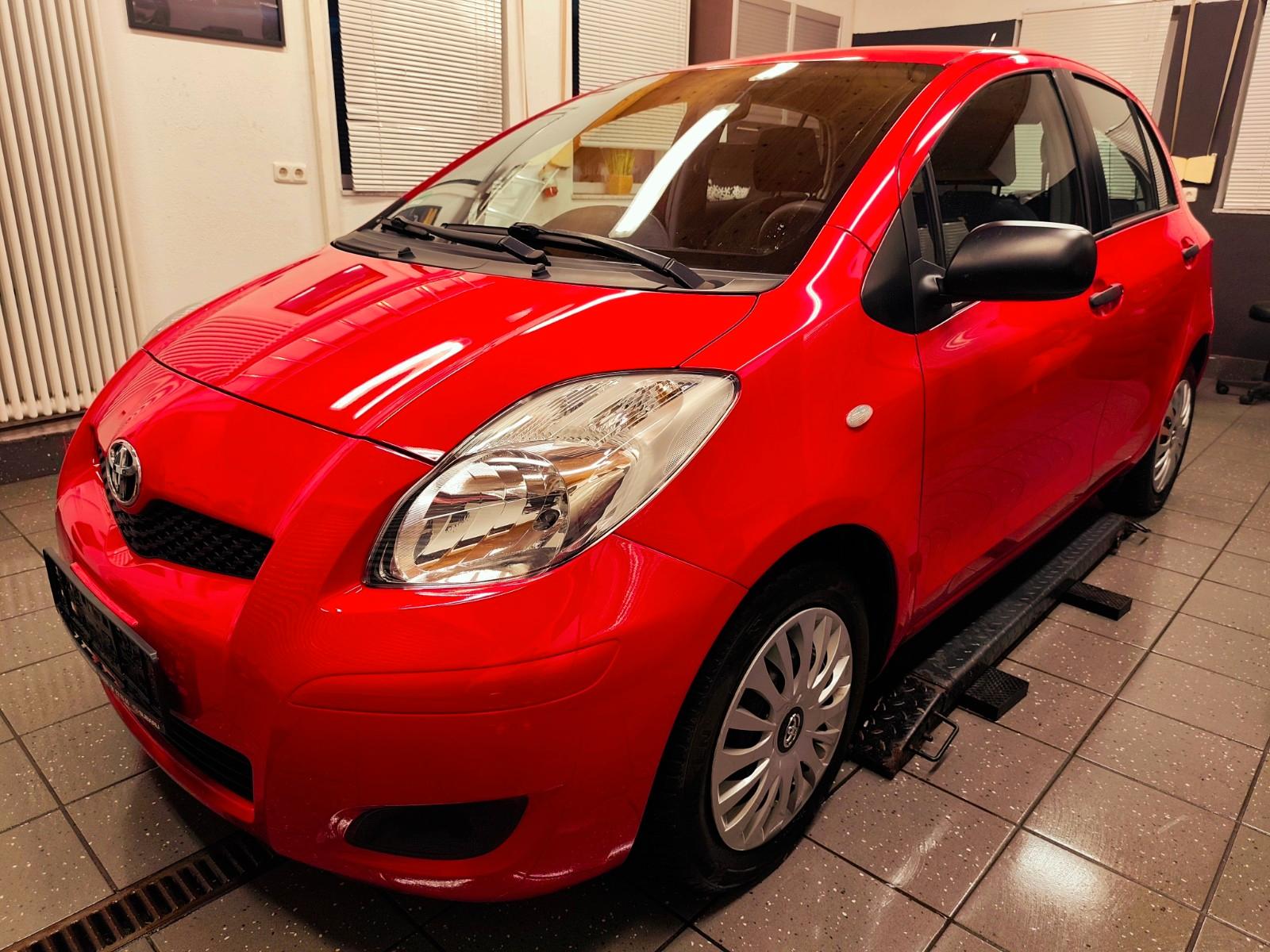 Toyota Yaris Cool*1.3*KLIMA*TÜV NEU*6-GANG*8XBEREIFT**