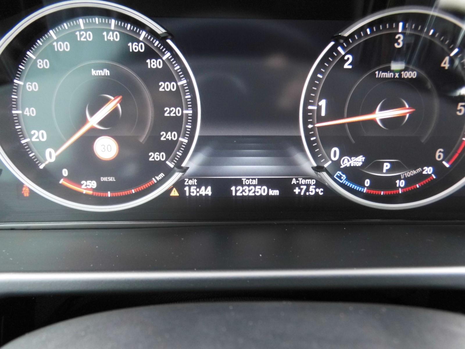 BMW X5 xDrive 40d M Sport Paket AHK ad. M FW SurView