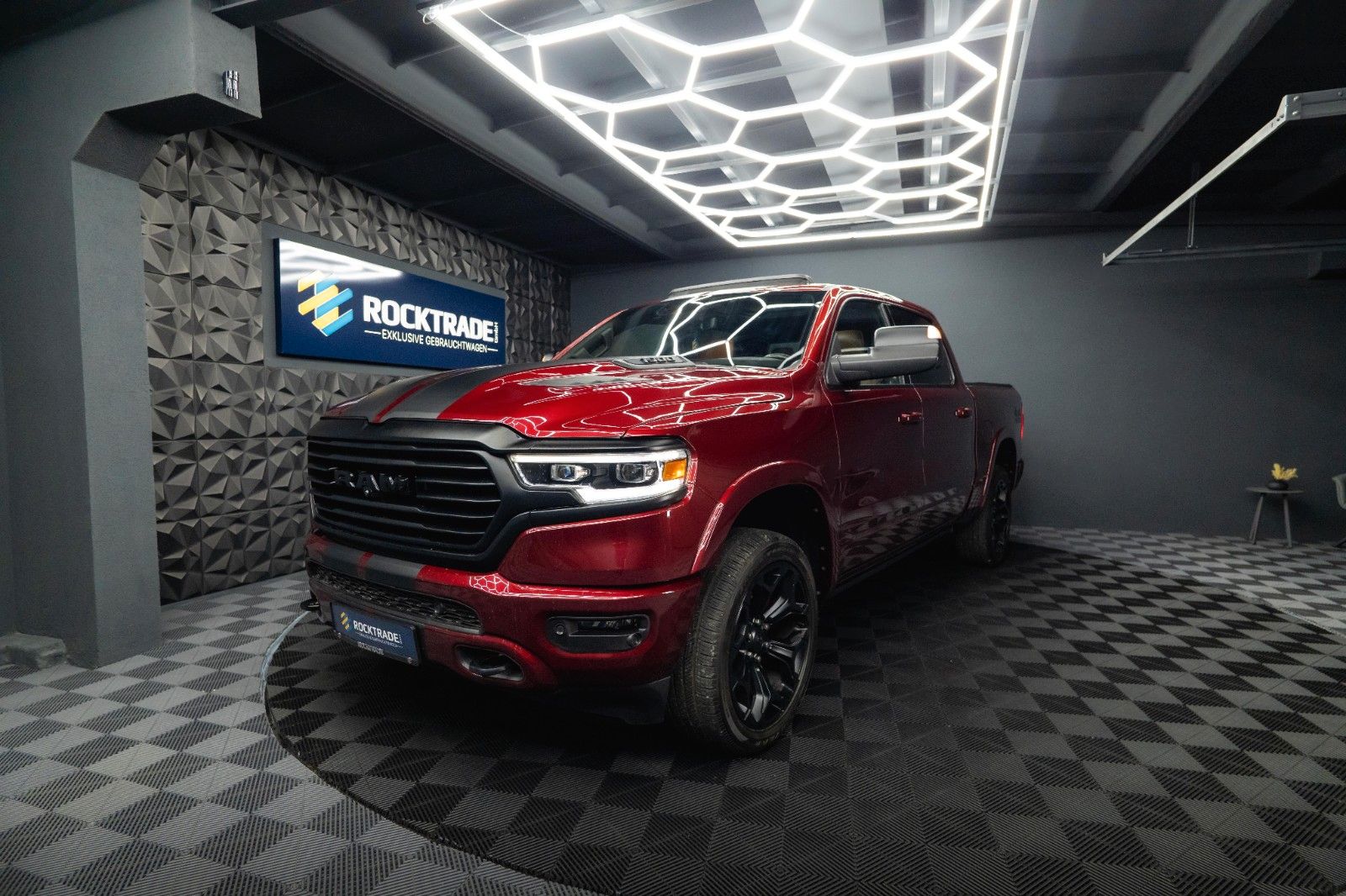 Fahrzeugabbildung Dodge RAM 5.7 V8 HEMI 4x4 LIMITED LONGHORN 100%Options