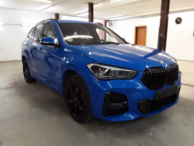 BMW X1 xDrive 25e M Sport*Nav*AHK*LED*HIFI*ACC*Leder