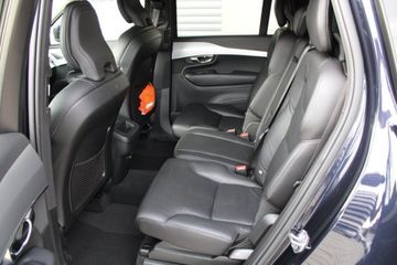 Volvo XC90 - 11