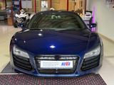 Audi R8 4.2 FSI S tronic quattro*B&O*KAMERA*CARBON! - blaue Audi R8