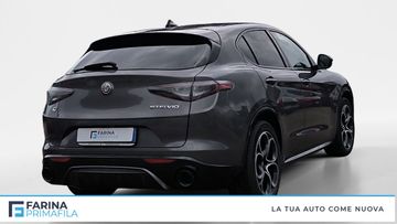Alfa-Romeo Stelvio - 5