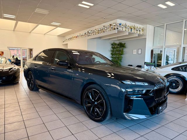 BMW i7 60M Sport Pro/Sky/Executive/B+W/Iconic/Inno