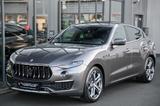 Maserati Levante Q4 GranLusso Navi* Pano* Luft* 21 Zoll - Maserati Levante SUV