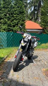 KTM 640 LC4 Supermoto - KTM 640 LC4