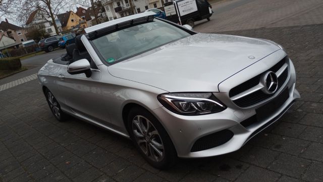 Mercedes-Benz C 180 Cabrio AutoLederNavi AircapAirscarf Headup