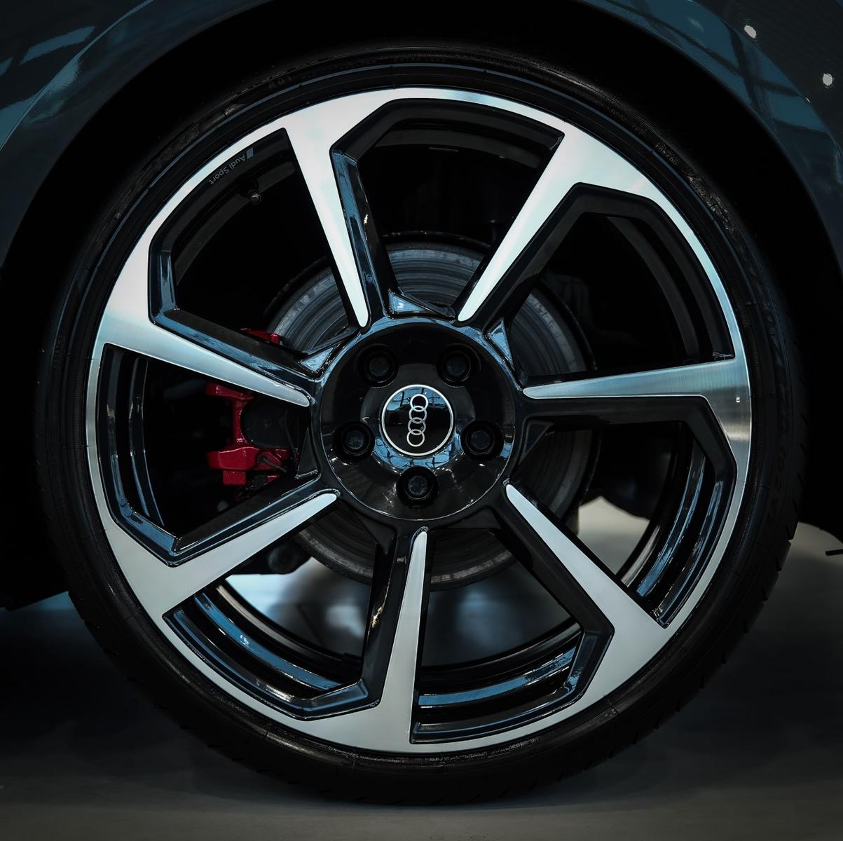 Audi TT RS Road. qu*NARDO-GRAU*CARBON*B&O*NAPPA*1.HD