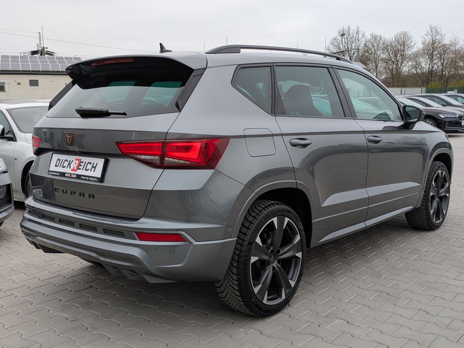Fahrzeugabbildung CUPRA Ateca 1.5 TSI DSG AHK*LED*ACC*APP*KAMERA*19"