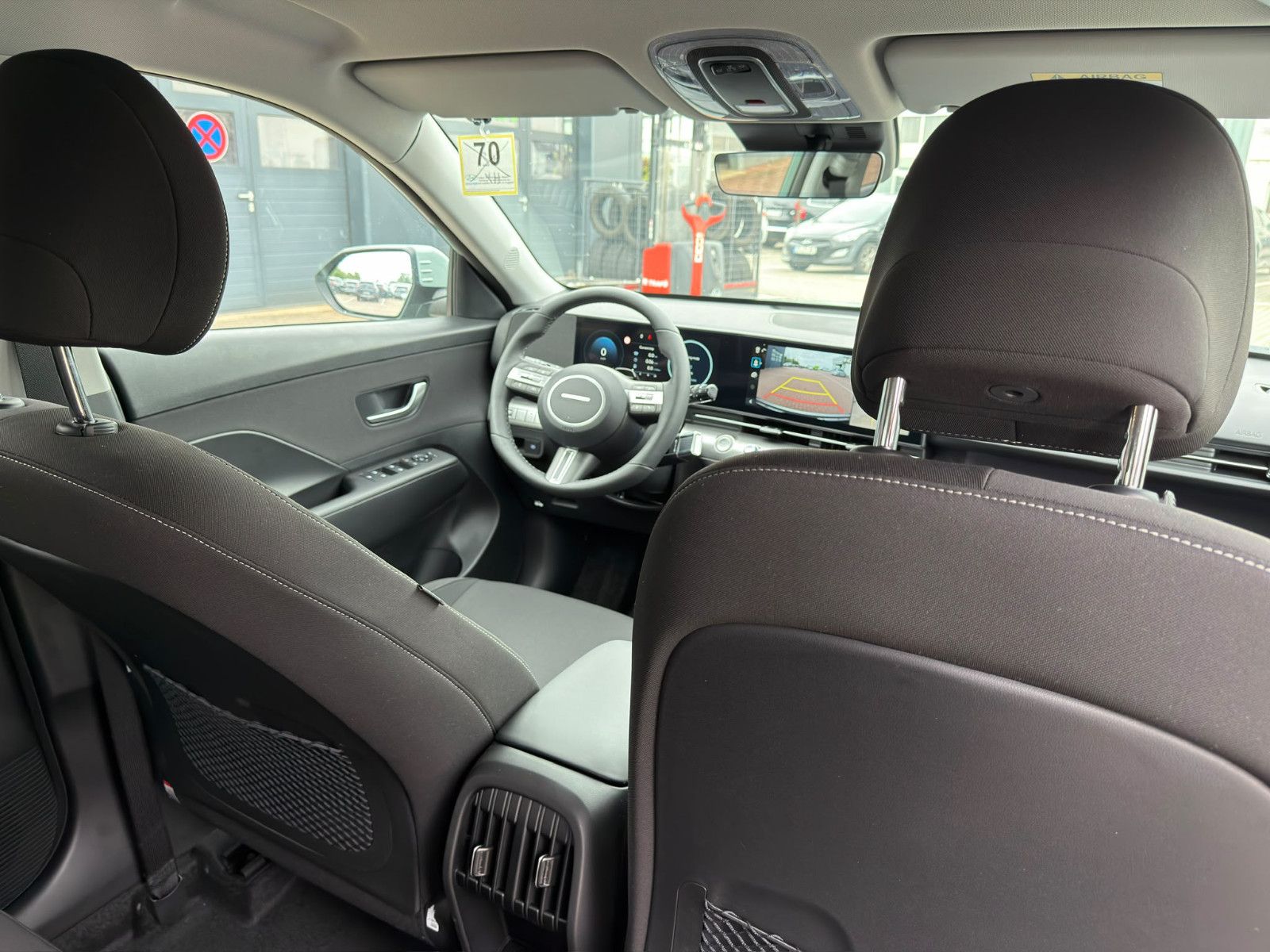 Fahrzeugabbildung Hyundai KONA 1.6 T-GDI Trend *Navi*Totwinkl*ACC*LED*360°