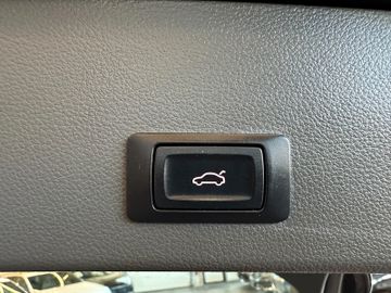 Audi A6 Avant 3.0 TDI quattro *BiXenon*Navi*
