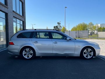 BMW 523 - 8