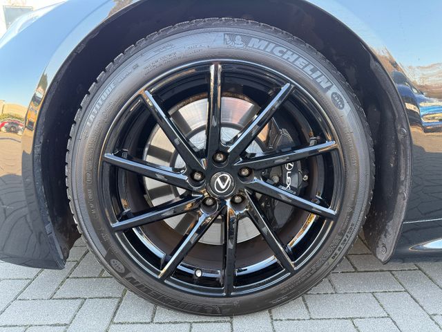 Lexus LC 500h  Performance-Hybrid HUD LED