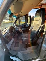 La Strada Regent  - La Strada Regent