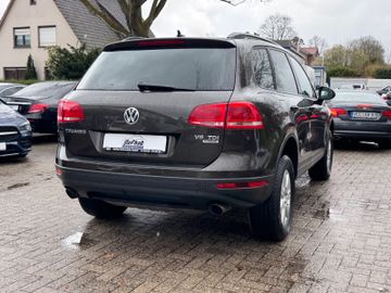 Volkswagen Touareg - 7