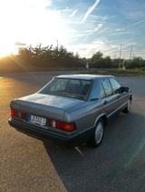 Mercedes-Benz Mercedes 190E 2.0 - Mercedes-Benz 190 Gebrauchtwagen in Stuttgart