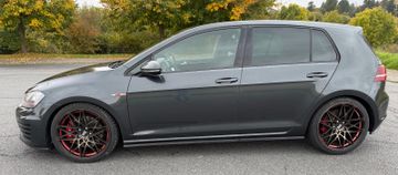 Volkswagen Golf - 4