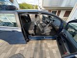 Ford B-Max Titanium, PDC, Start/Stopp, TÜV + Insp Neu - blaue Ford B-Max