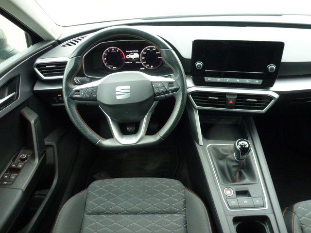 Fahrzeugabbildung SEAT Leon Sportstourer FR 1.5 TSI