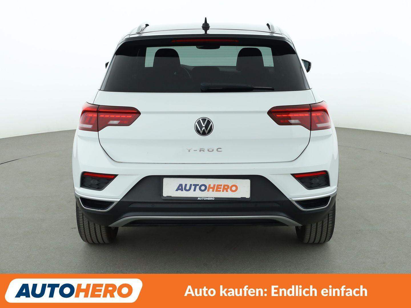 Volkswagen T-Roc 1.5 TSI ACT Sport Aut.*AHK*ACC*SHZ*PDC*NAV, миниатюра 4