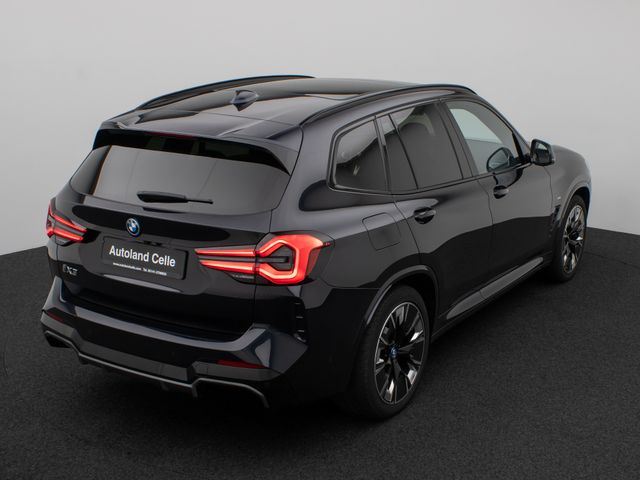 Foto Nummer 7: BMW iX3