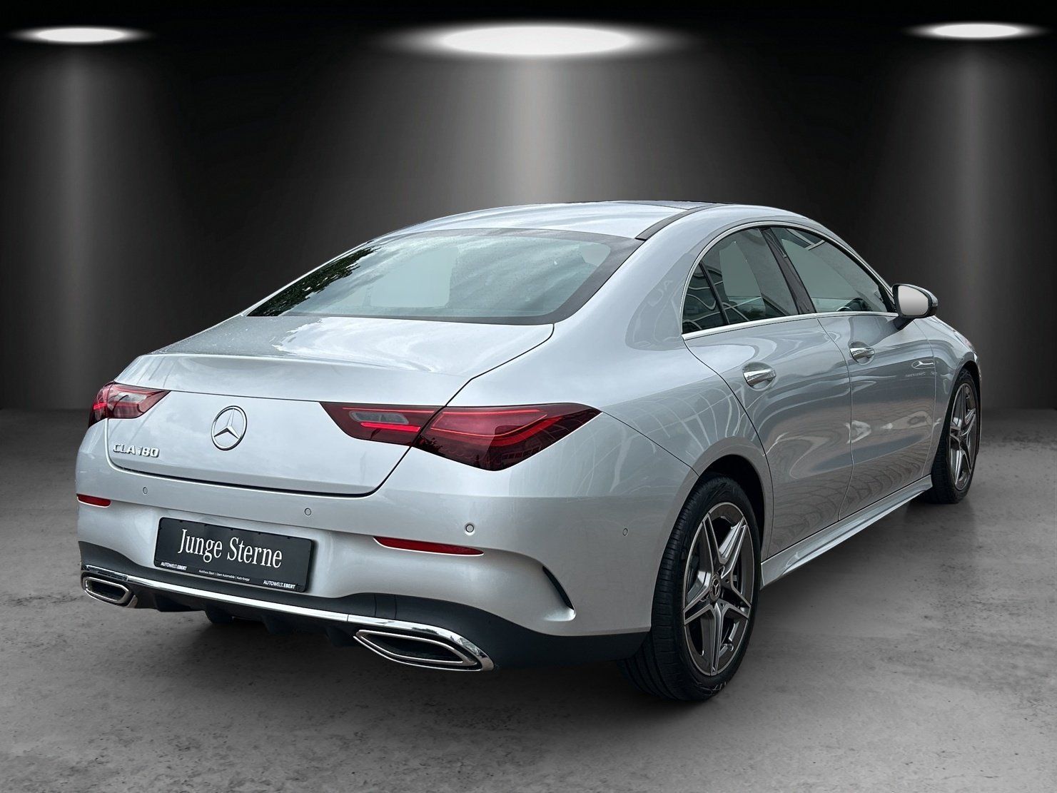 Fahrzeugabbildung Mercedes-Benz CLA 180 AMG Prem AHK Pano LED Memo KeyGo Totwink