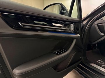 Porsche Panamera - 10