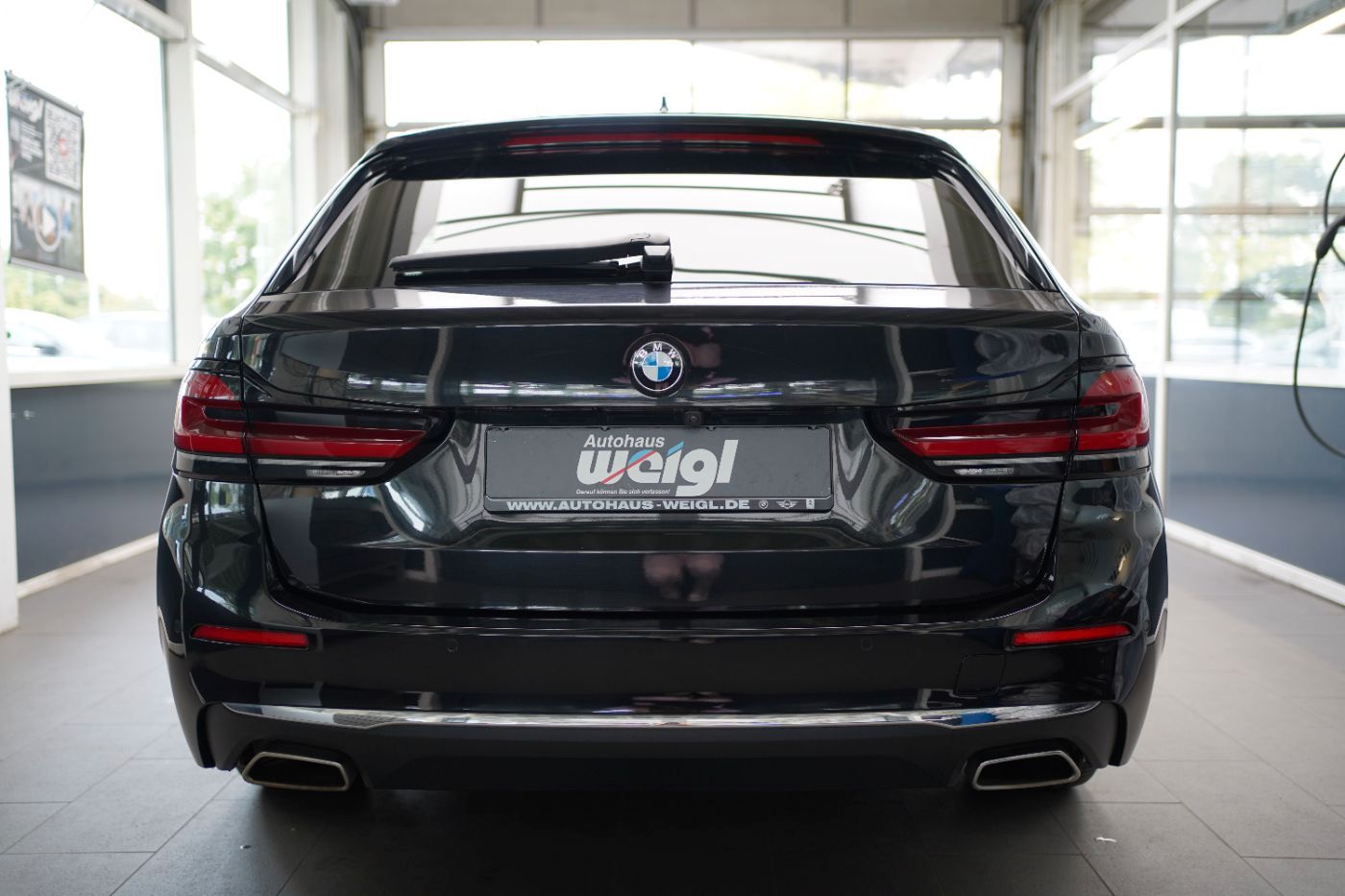 Fahrzeugabbildung BMW 530i xDi Luxury Line HeadUp+Komfortzug+Laserlich