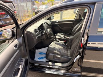Volkswagen Golf - 12