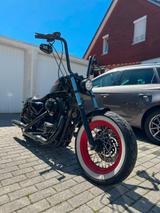 Harley-Davidson XLH 883 - HARLEY-DAVIDSON XLH